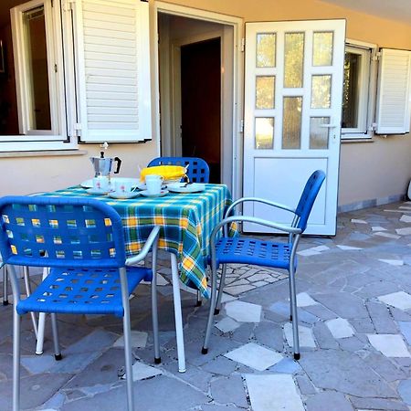 Miramar Gardenn Apartmment Banjol Exterior photo